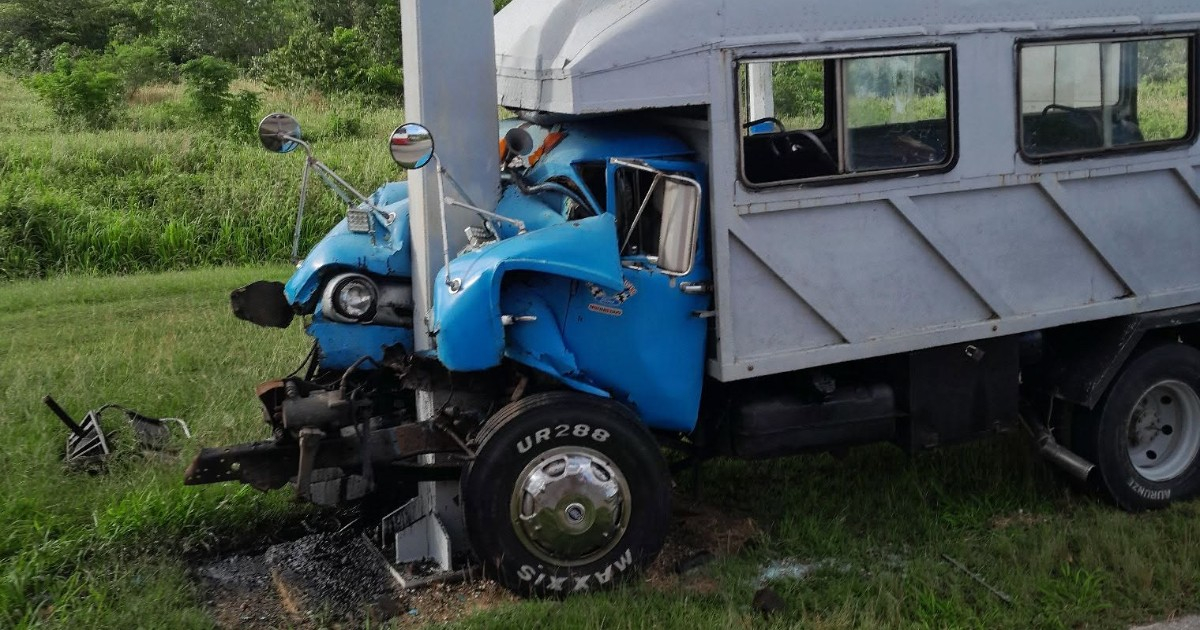 Massive Accident in Matanzas Injures 22, Including Two Critically